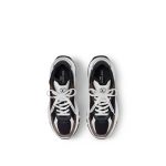 Run 55 Sneaker - Image 3